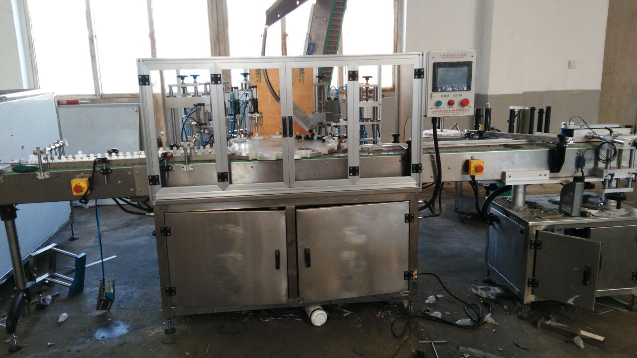 直线式旋转灌装机